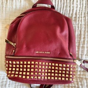Michael Kors SM red bagpack